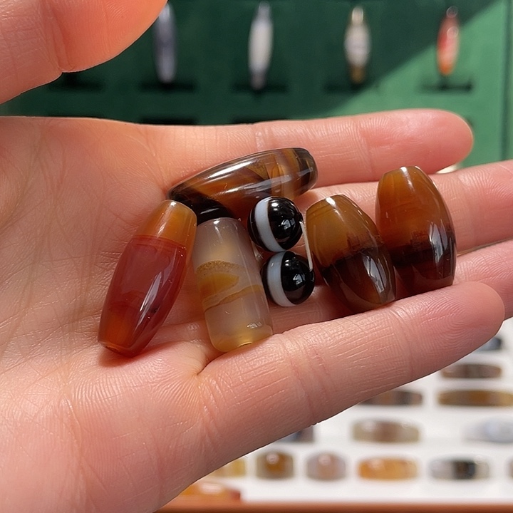 前***锦玛瑙/玉髓未镶嵌颈饰