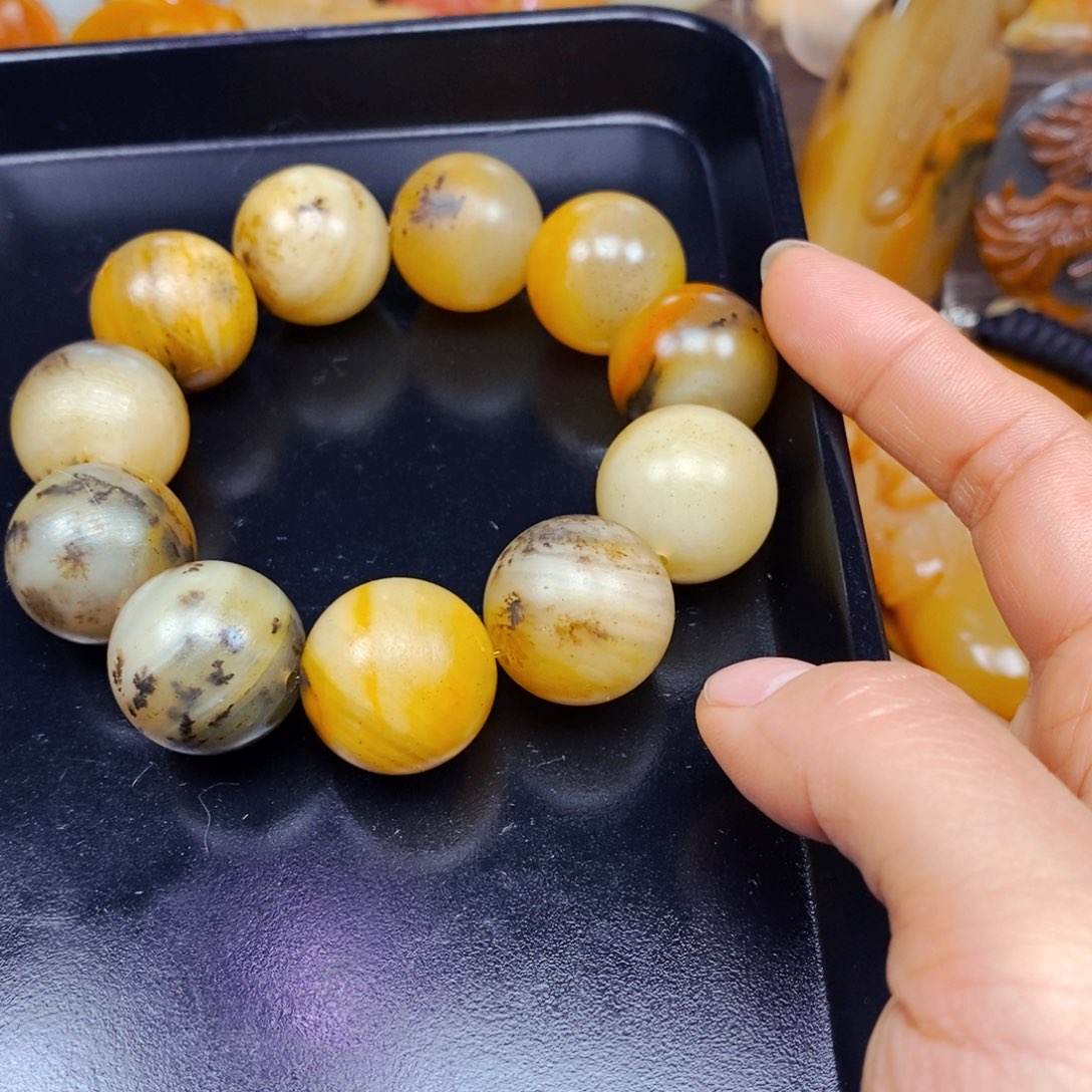石英质玉手链未镶嵌