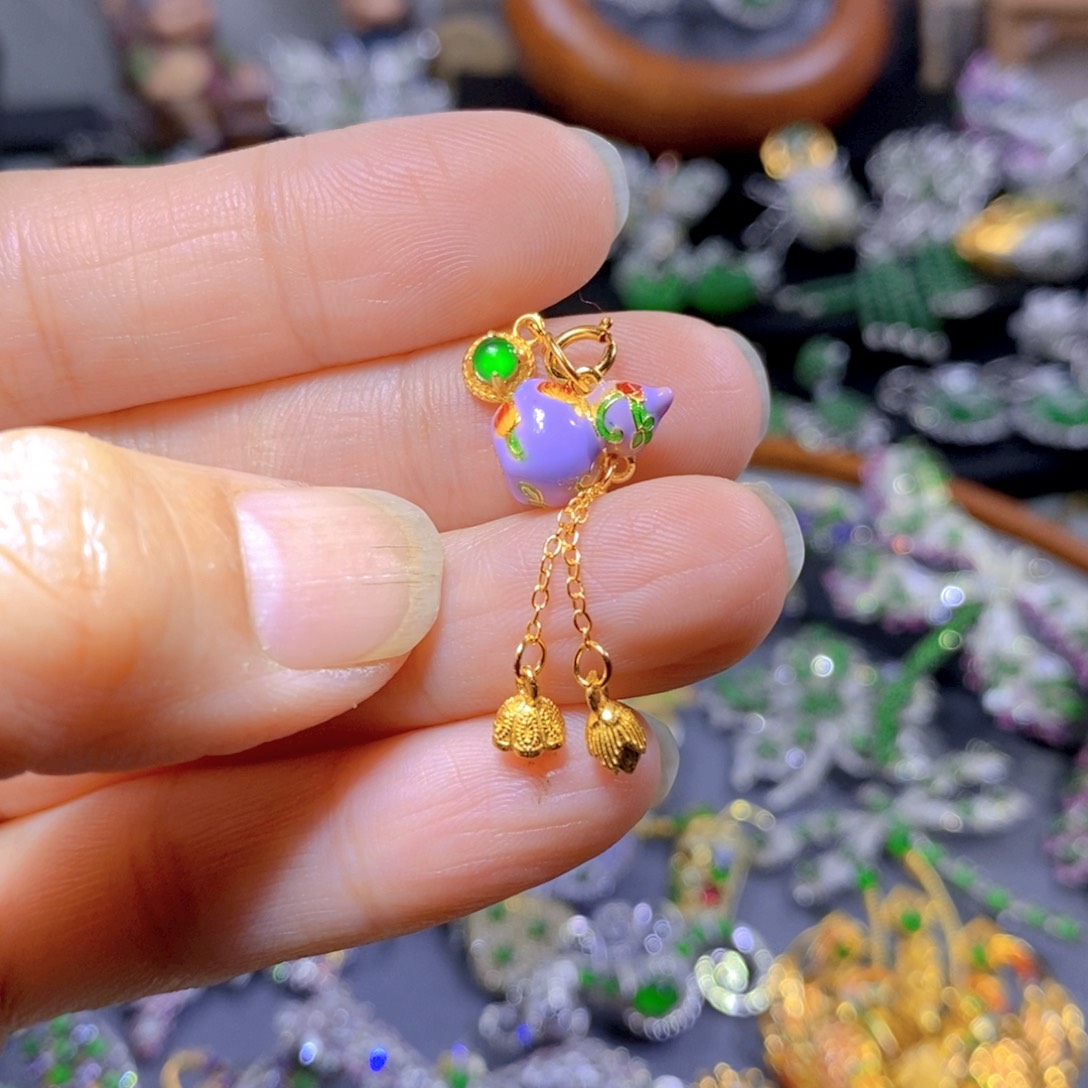 翡翠颈饰银S925镶嵌天然翡翠