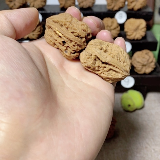 文玩核桃把件今天