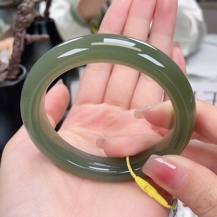 和田玉手镯5556未镶嵌