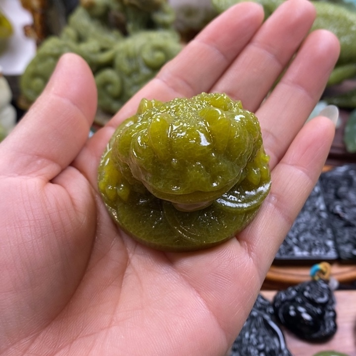 蛇纹石玉未镶嵌手把