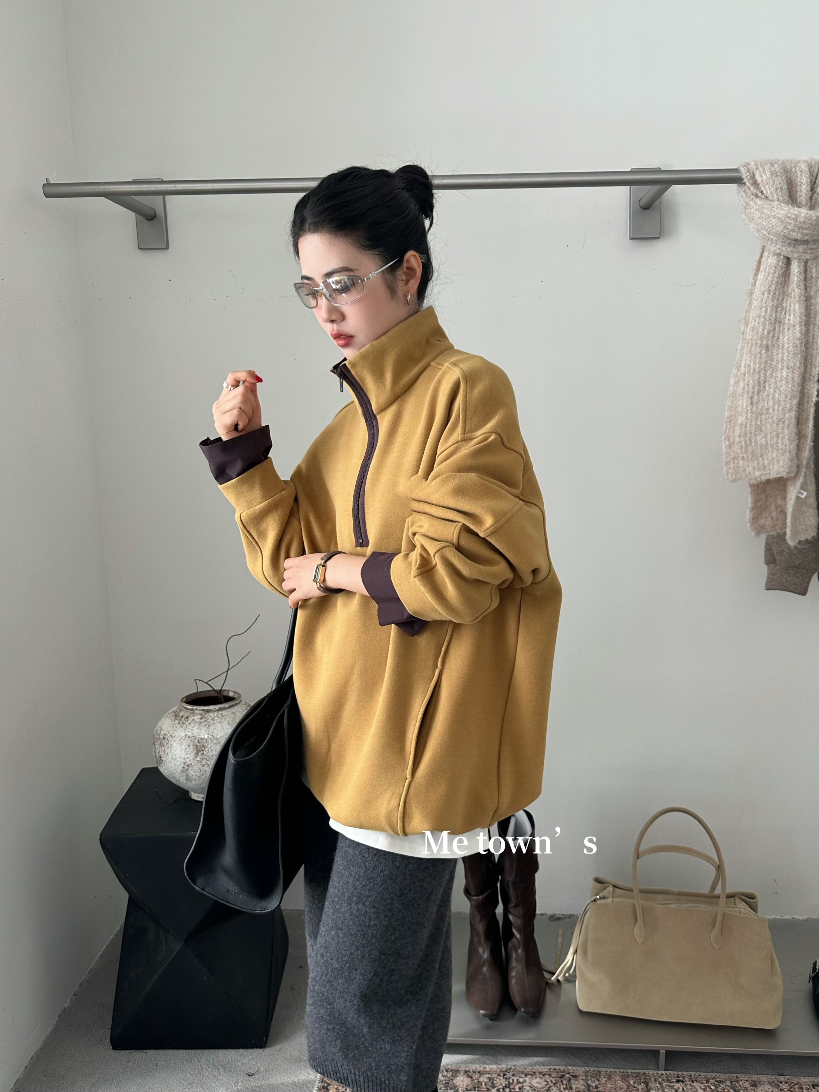 温柔瑶-蜜糖社冬季福利-气质套头半拉链立领卫衣-6337