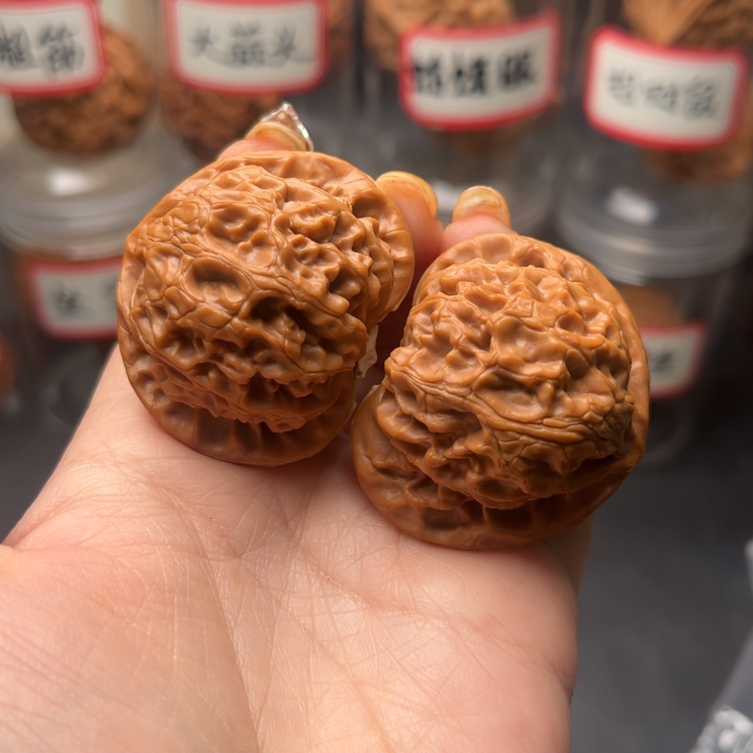 文玩核桃把件43老型宫灯