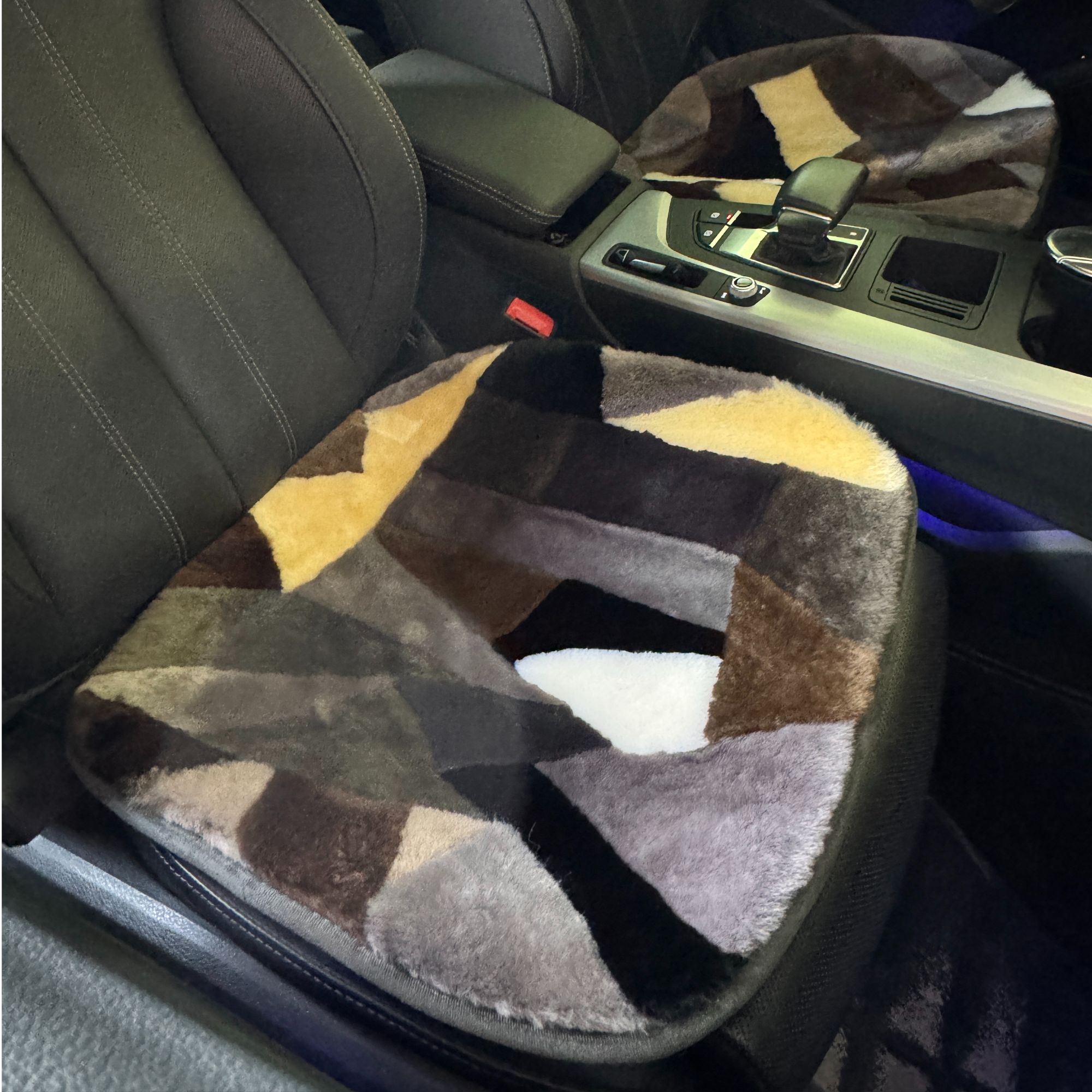 材料拼接澳洲皮毛一体汽车坐垫碎花拼接羊剪绒汽车坐垫小三件