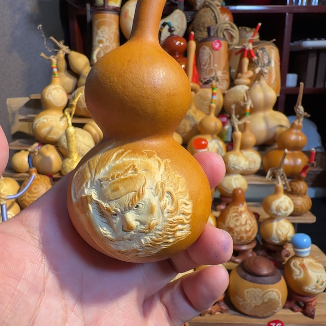 有机玻璃钟馗核雕