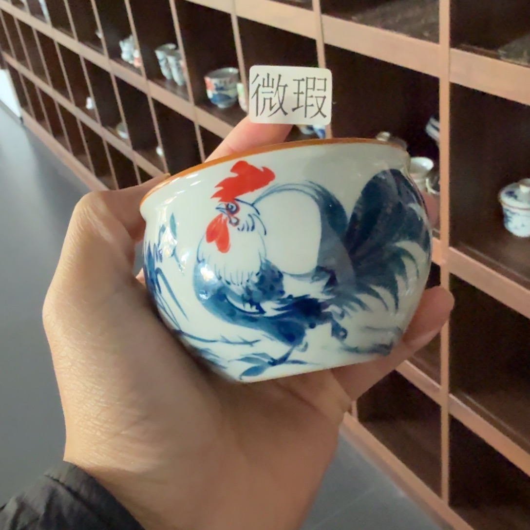 釉下手绘茶具微瑕