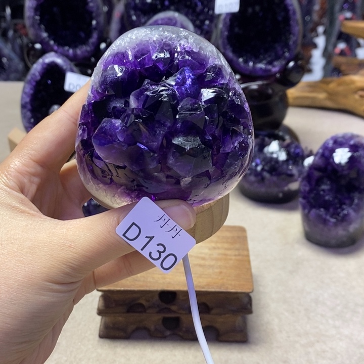 未镶嵌大型摆件（非配饰）水晶