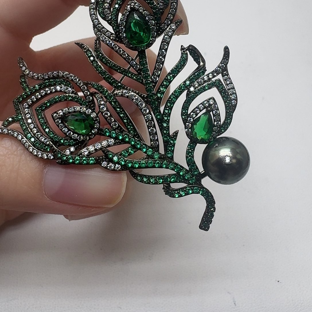 未镶嵌海水珍珠胸饰