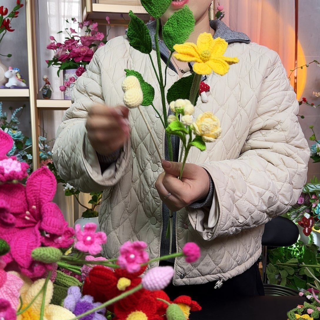 手工钩织设计花束