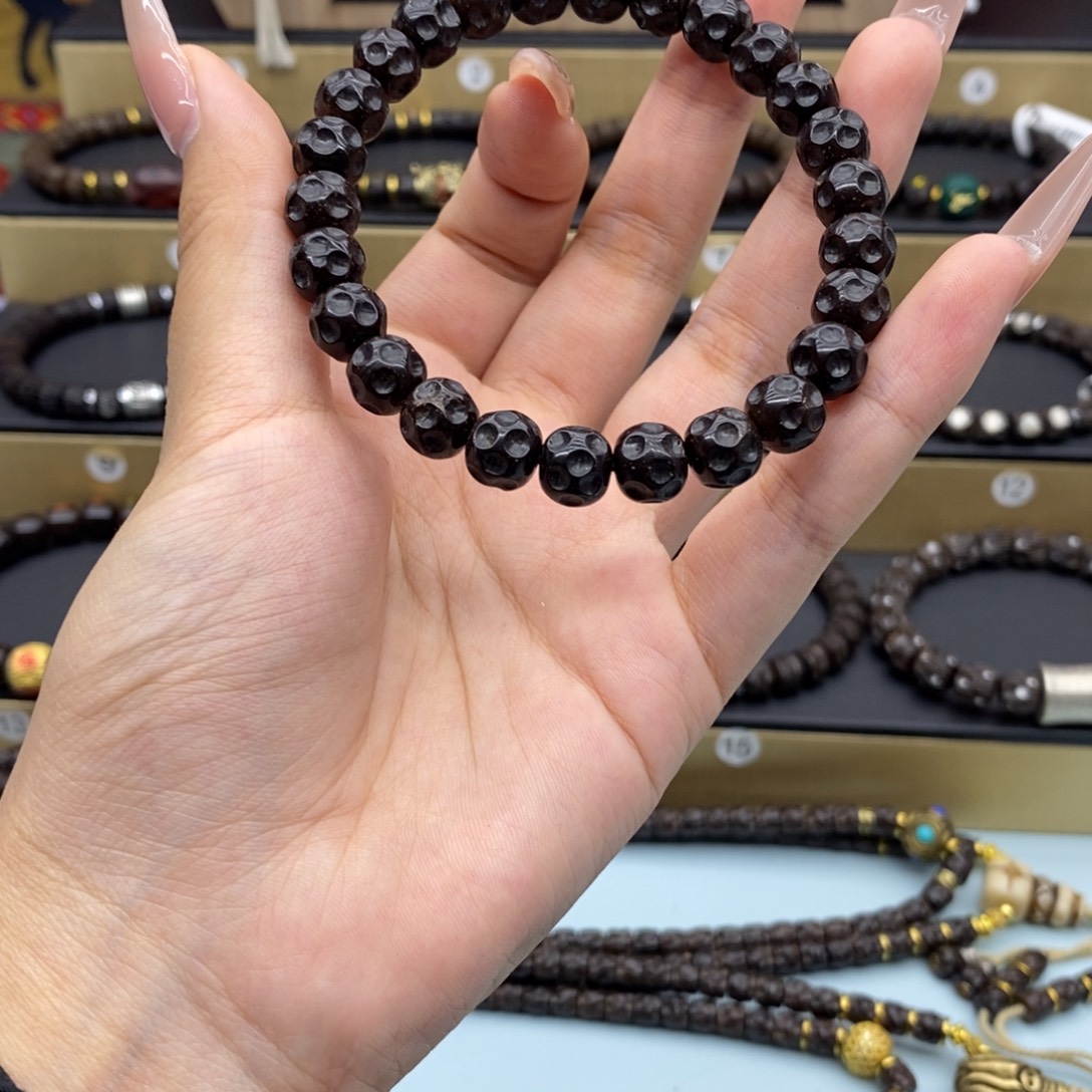 “***年椰蒂手串原生态9*8