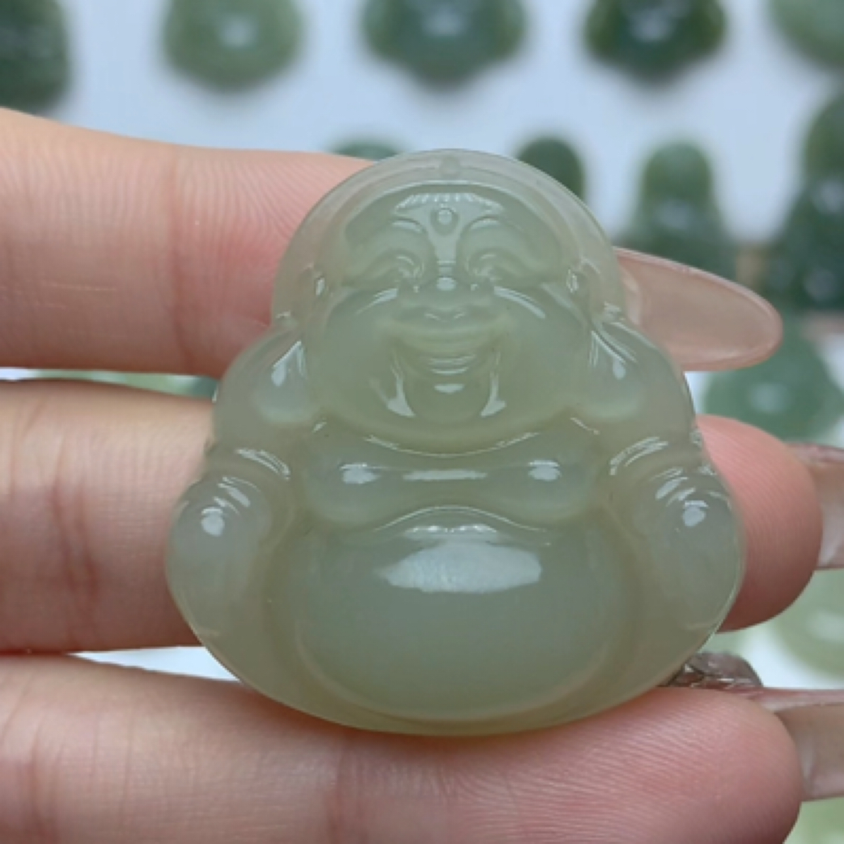 天然和田玉精品吊坠