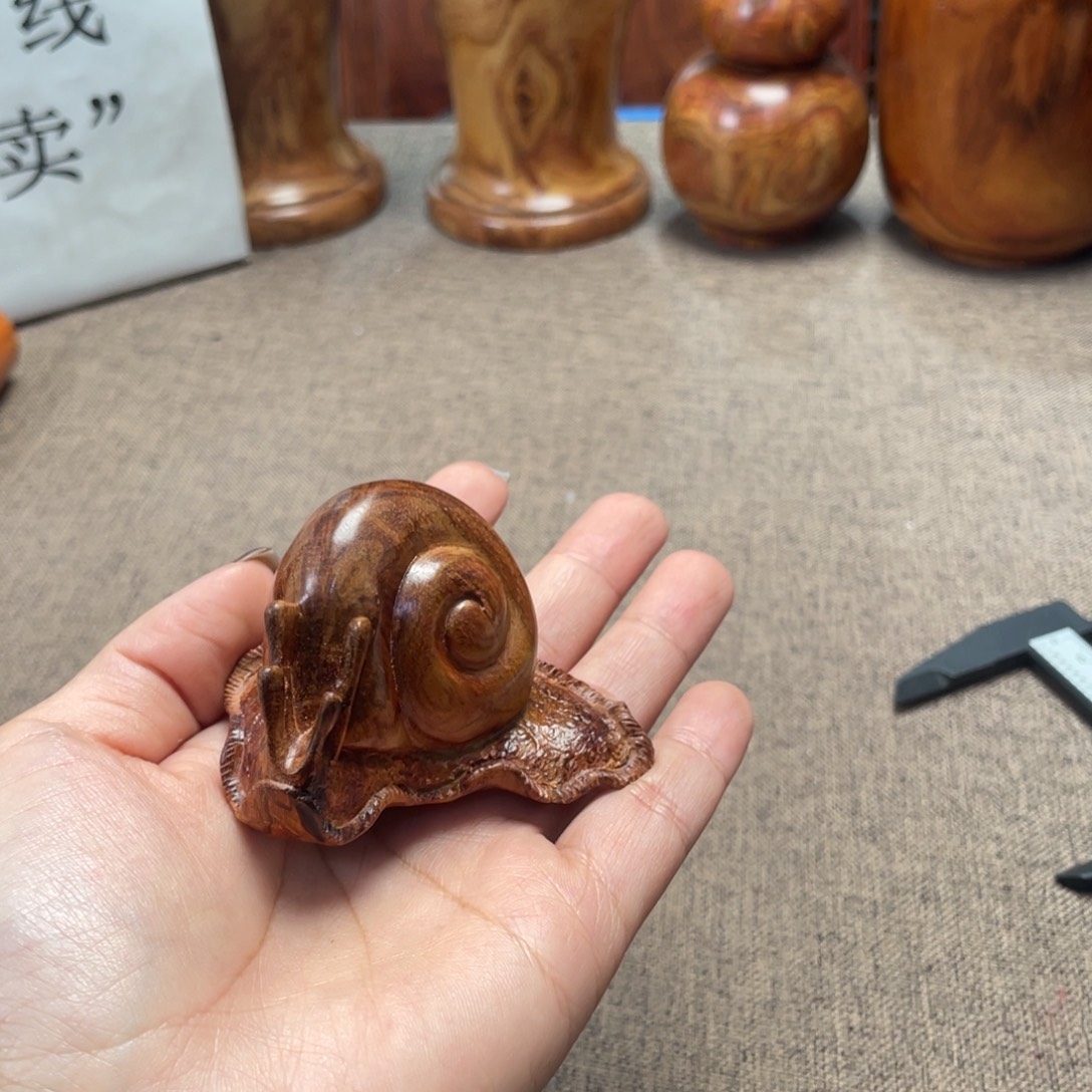 黄花梨/降香黄檀蜗牛