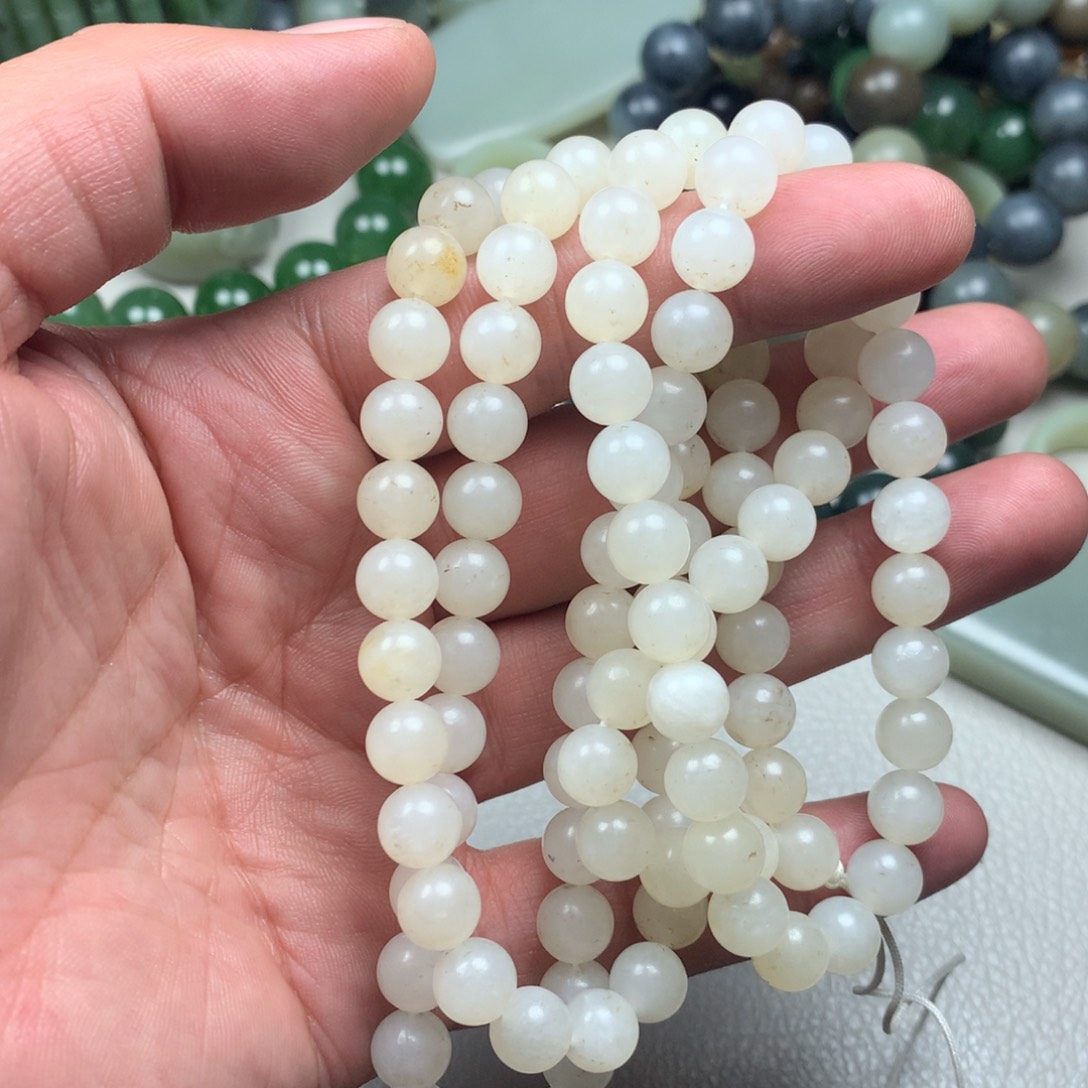 未镶嵌和田玉手链