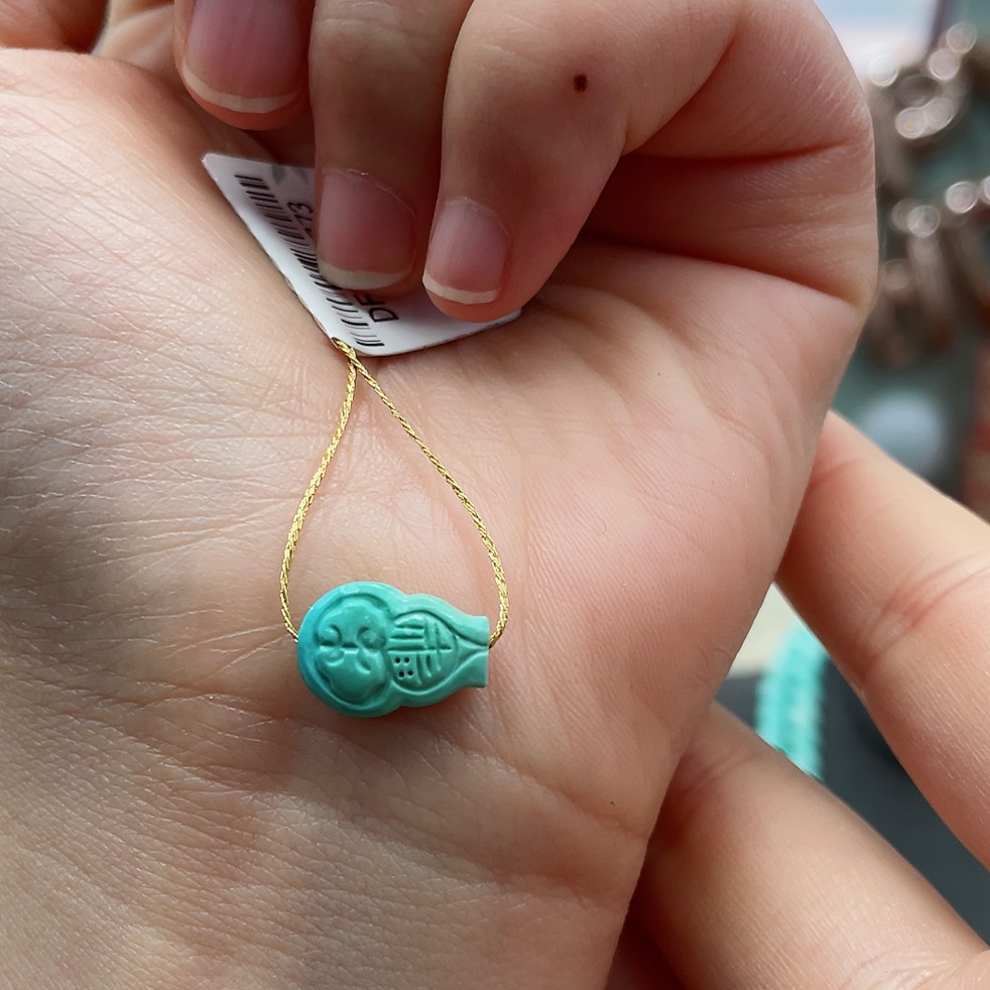 绿松石颈饰未镶嵌