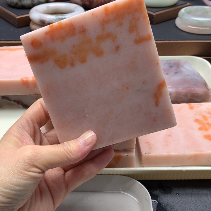 石英岩玉未镶嵌手镯