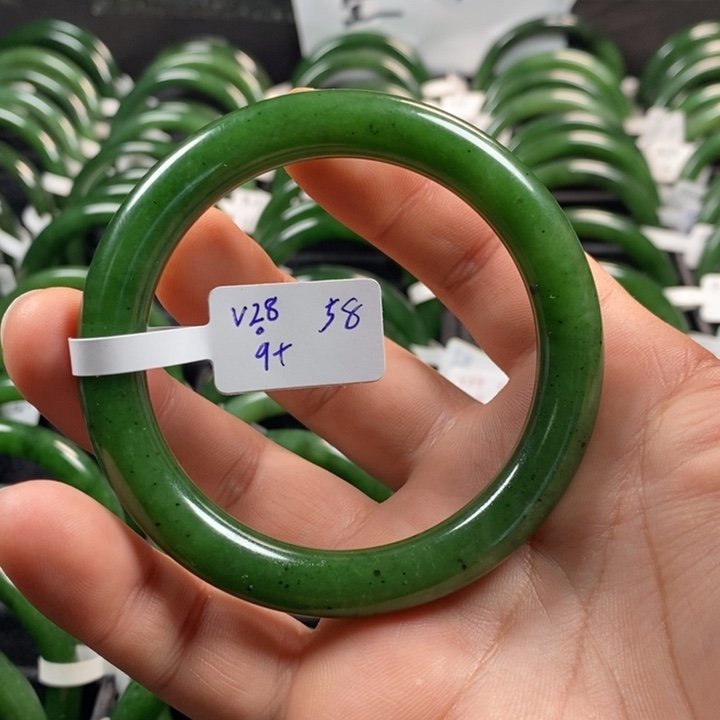 未镶嵌手镯和田玉（碧玉）58