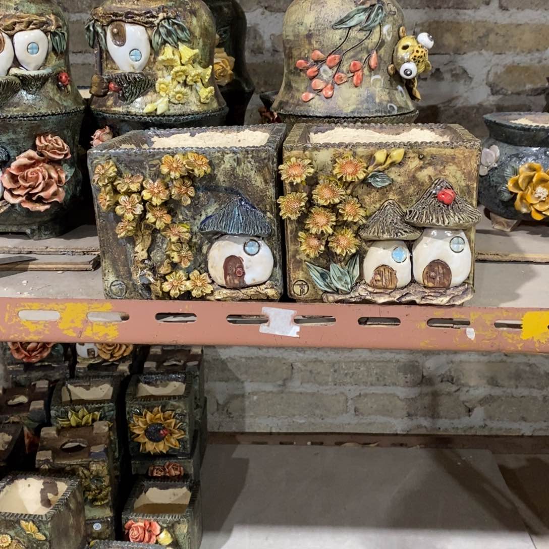 红陶青藤花器多肉花盆