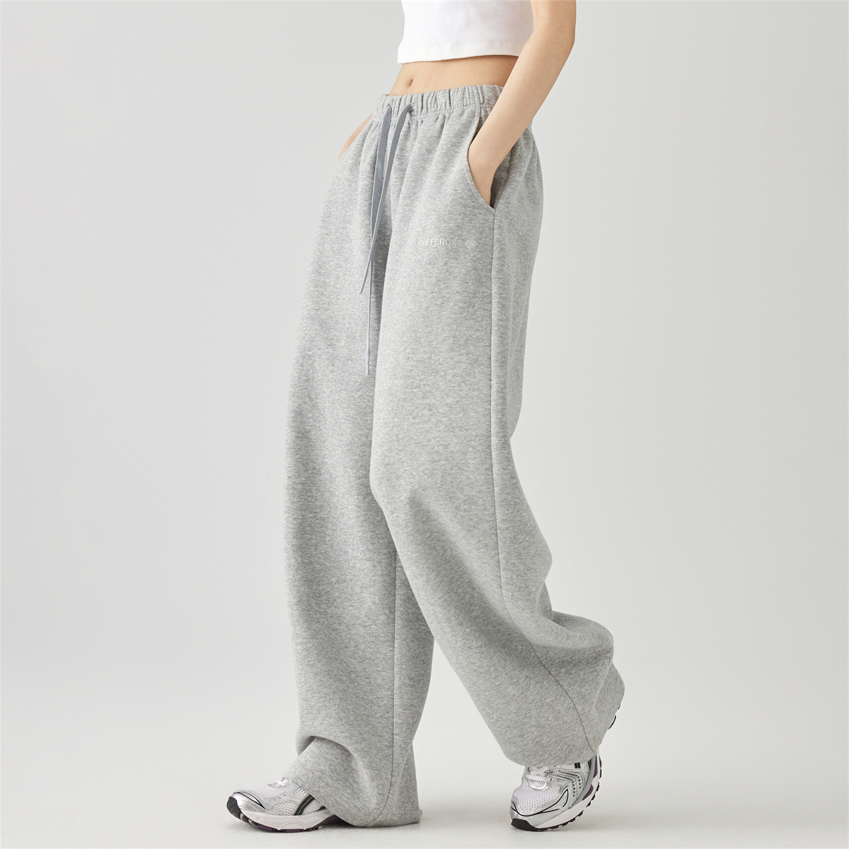 GOLFCROSS欧若风潮流百搭宽松时尚运动长裤简约抽绳刺绣休闲裤