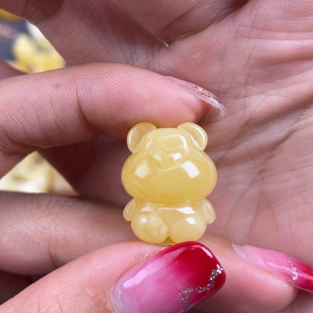 琥珀裸石未镶嵌蜜蜡