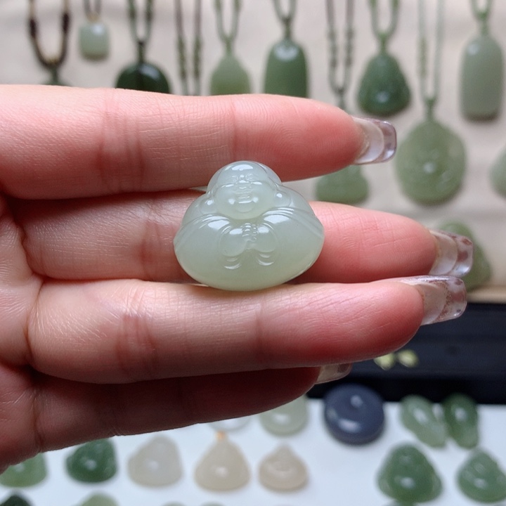 和田玉吊坠未镶嵌