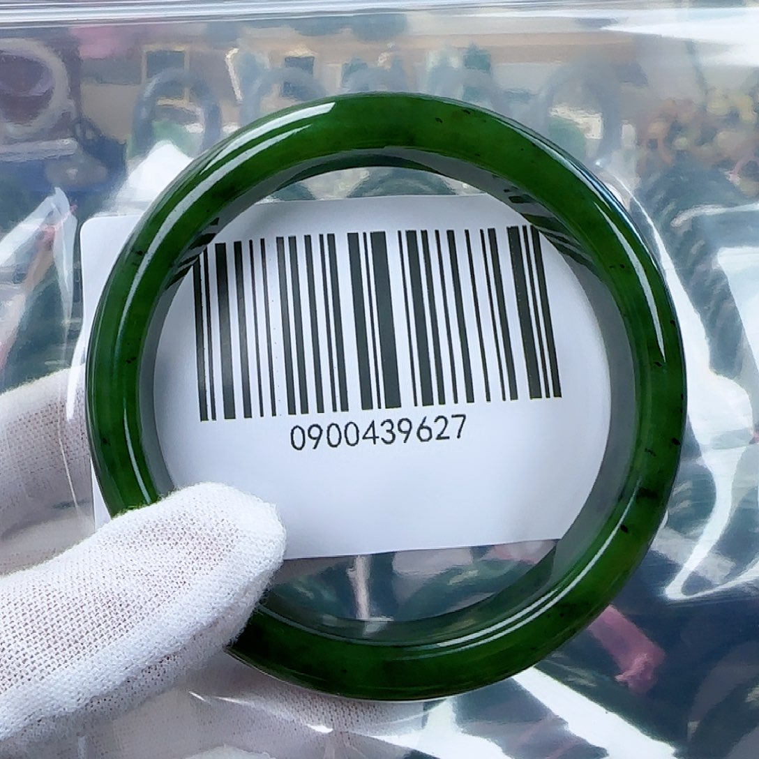 和田玉（碧玉）手镯未镶嵌包容6263