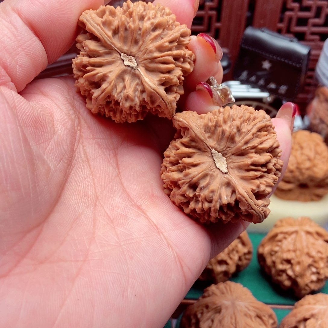 文玩核桃吊坠?****?满天星44