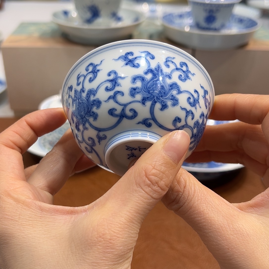 杯子手****3缠枝宝相宫碗杯