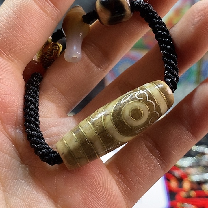 玛瑙/玉髓颈饰合金