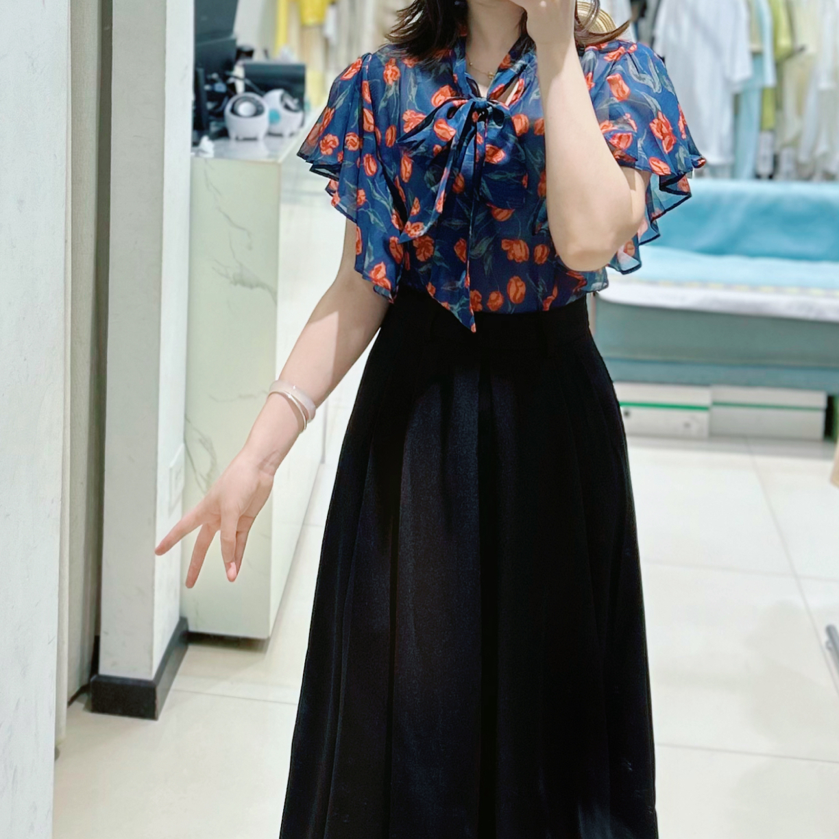 no退no换时尚一字肩碎花衬衫搭配半身裙女夏装