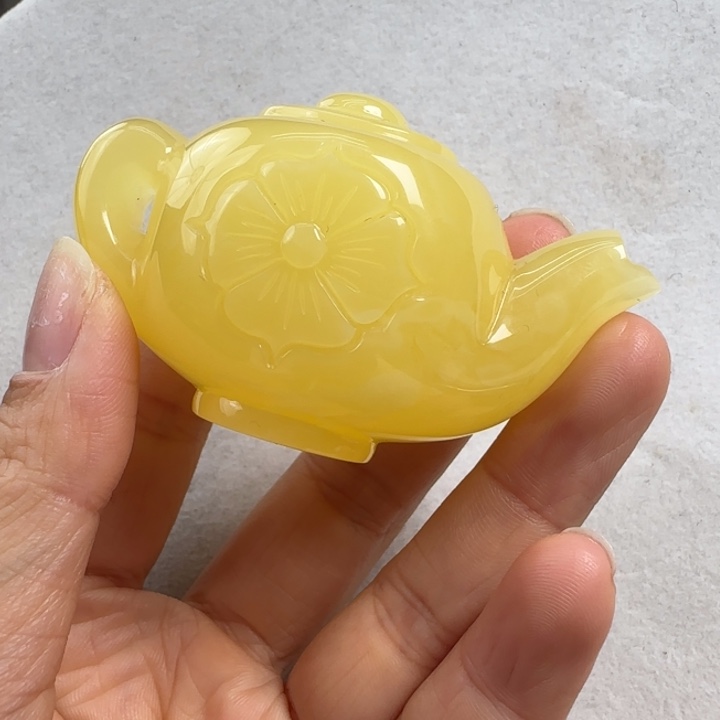 蜜蜡珠宝奇石未镶嵌