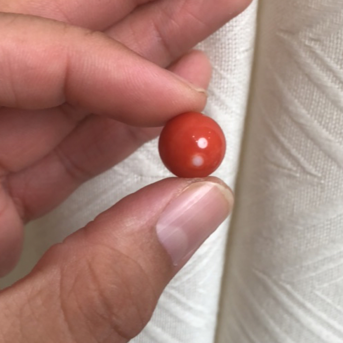 珊瑚momo圆珠一颗12.8mm