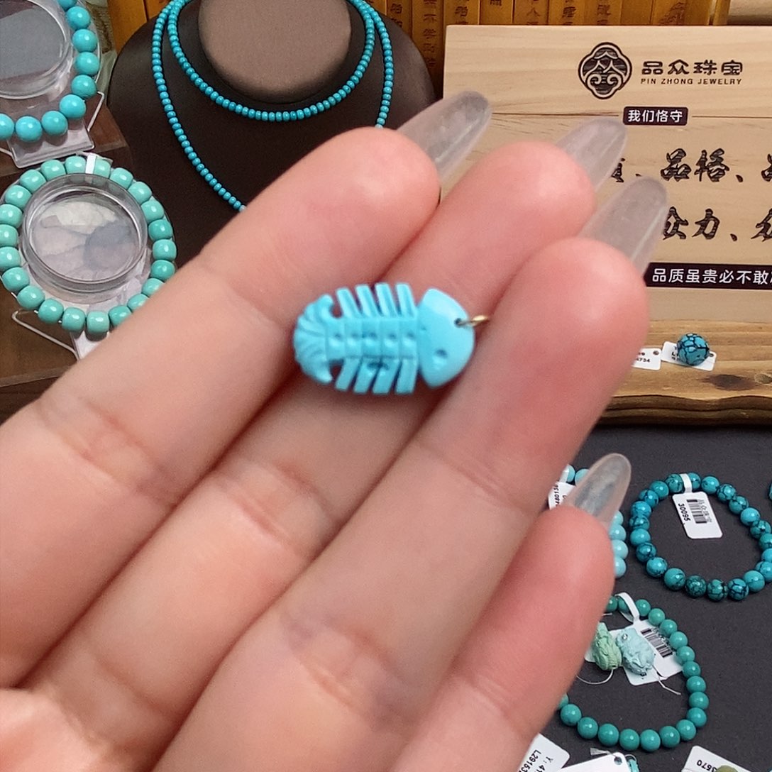 绿松石雕刻未镶嵌