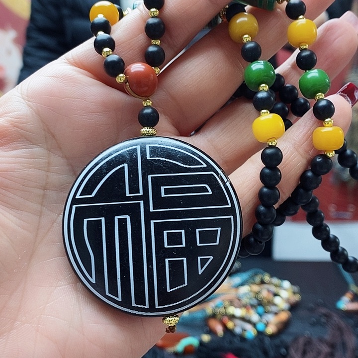 玛瑙/玉髓颈饰合金