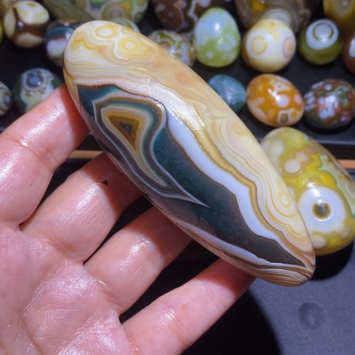 未镶嵌玛瑙/玉髓珠宝半成品123