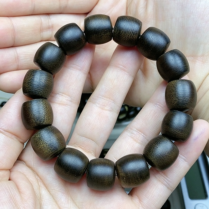 沉香手串有**波越南芽庄白棋楠