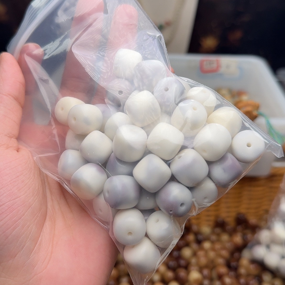 菜***.菩提根/象牙果吊坠1号