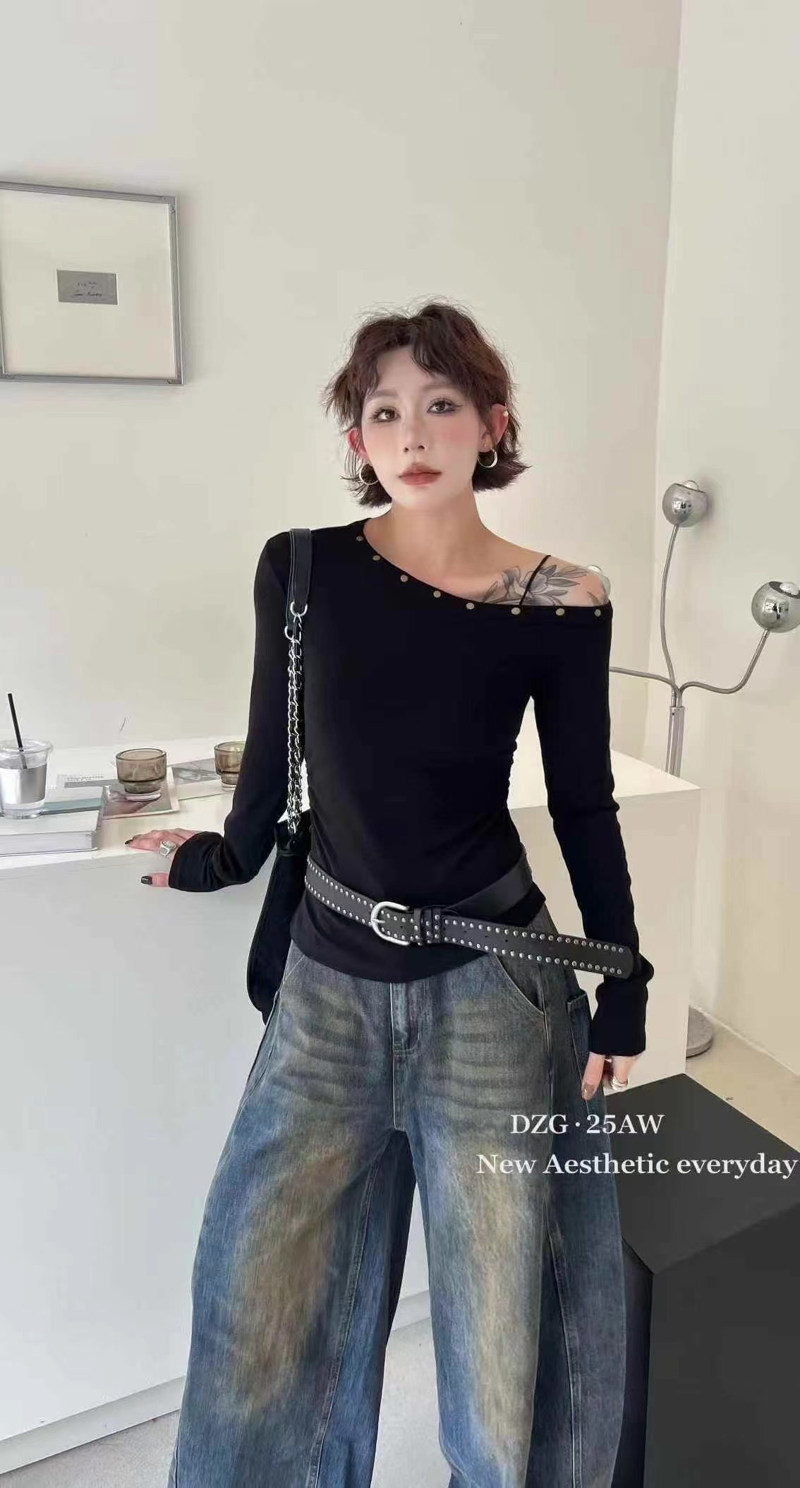 洋气铆钉斜肩褶皱长袖T恤女2025早秋新款修身显瘦打底衫上衣#8140
