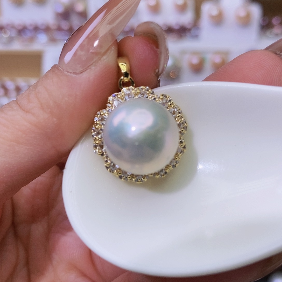 淡水珍珠颈饰合金