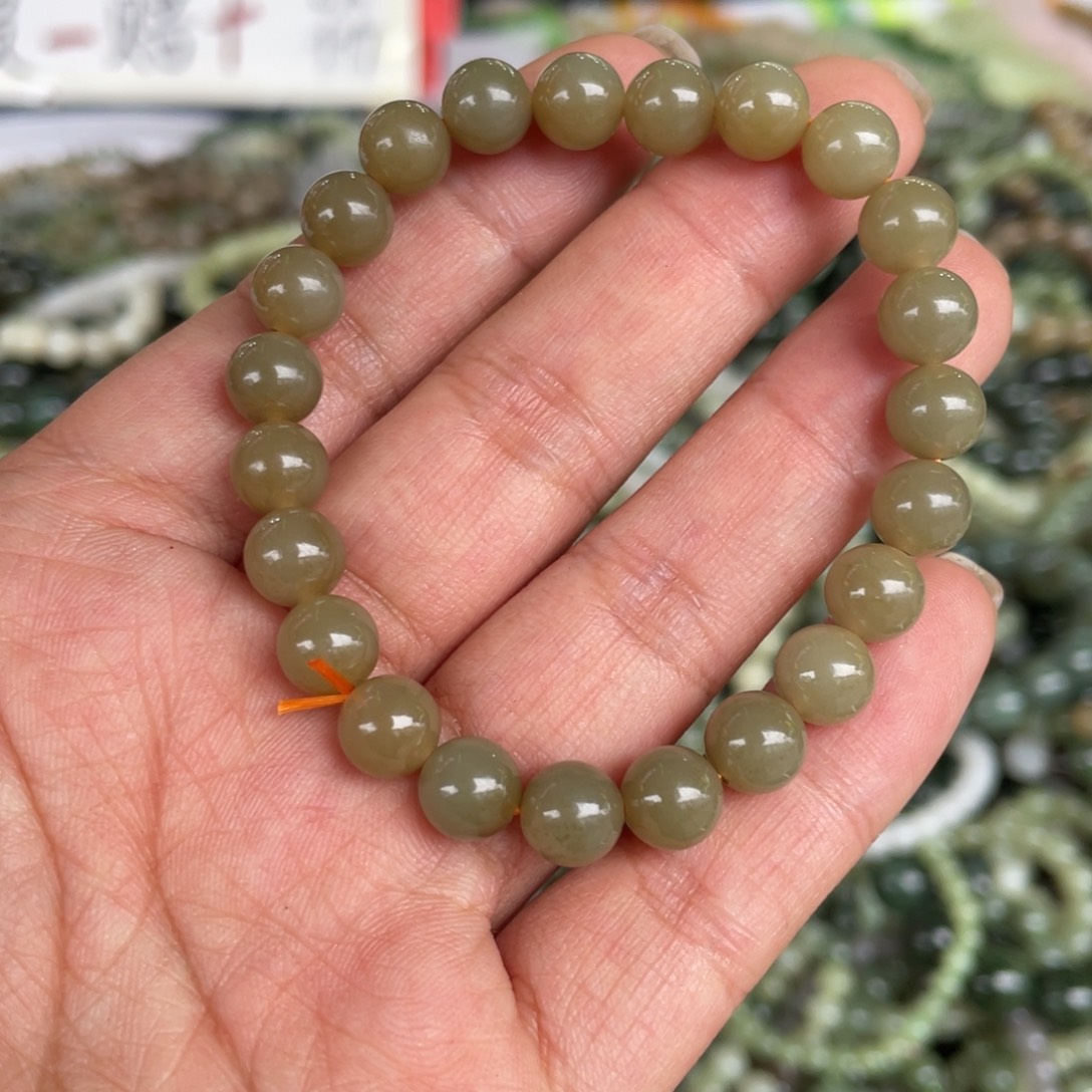 和田玉未镶嵌手串