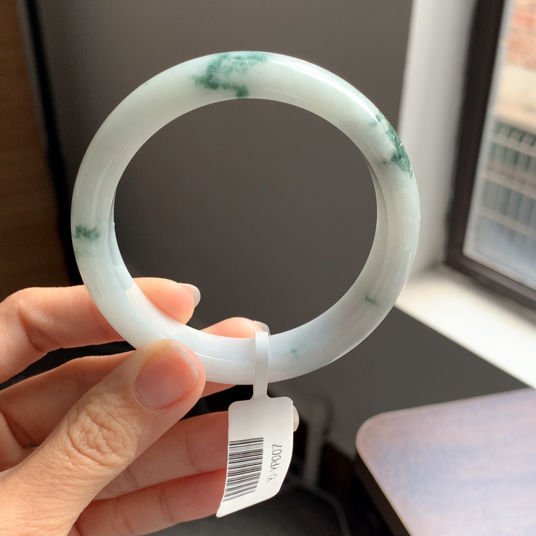 翡翠手镯未镶嵌福利镯（百元瑕疵放漏！）