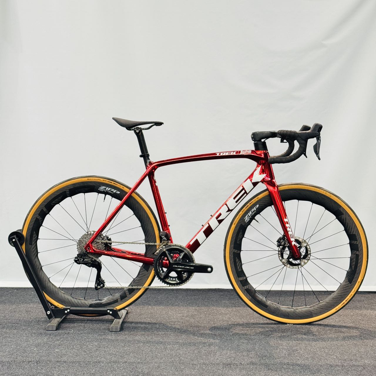 碳纤维公路车 电镀红 56码178-186 Da套件 454轮组