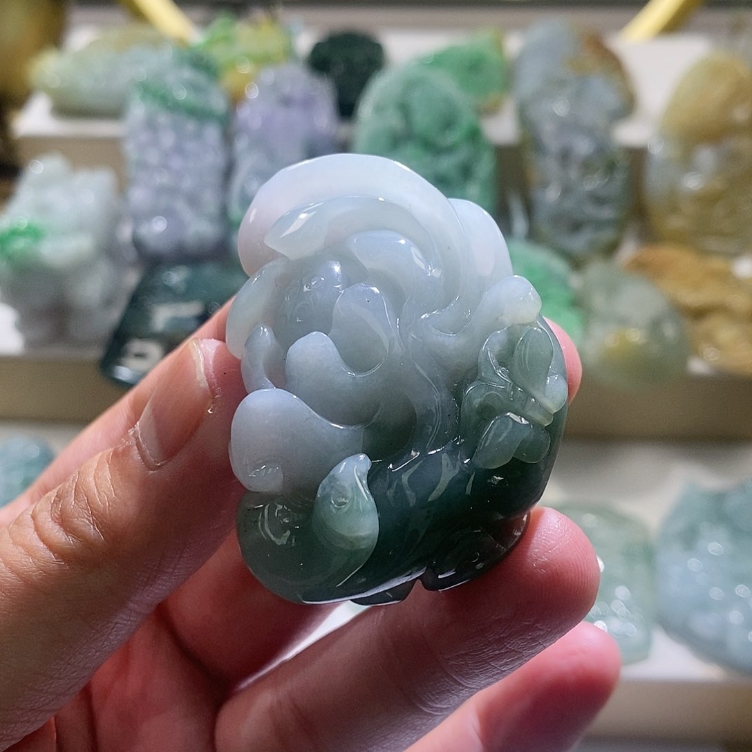 【闪购商品】翡翠颈饰未镶嵌莲花