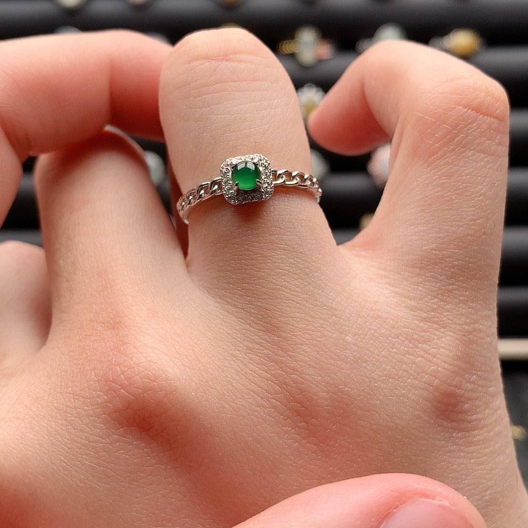 翡翠戒指银S925镶嵌0070