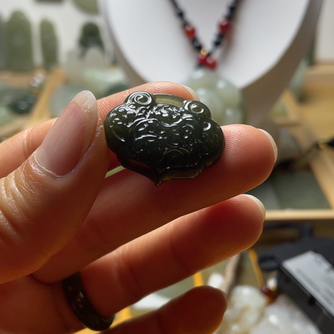 【闪购商品】和田玉未镶嵌颈饰