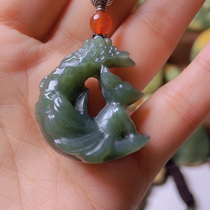 未镶嵌手串岫岩河磨玉（透闪石质玉）