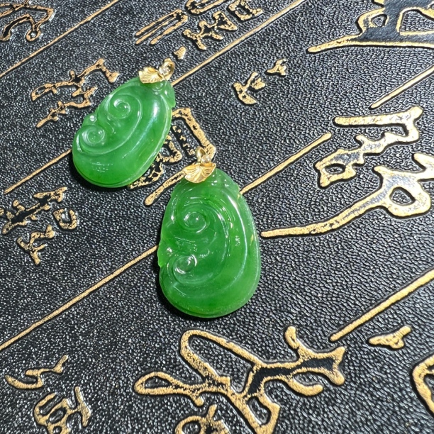 LYX007 碧玉吉祥如意金镶嵌28*16*5mm 多样性发其一