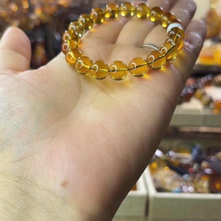 琥珀未镶嵌裸石天然缅甸琥珀