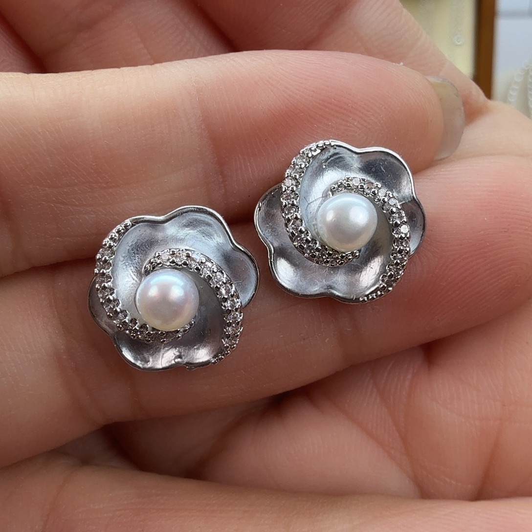 耳饰淡水珍珠未镶嵌