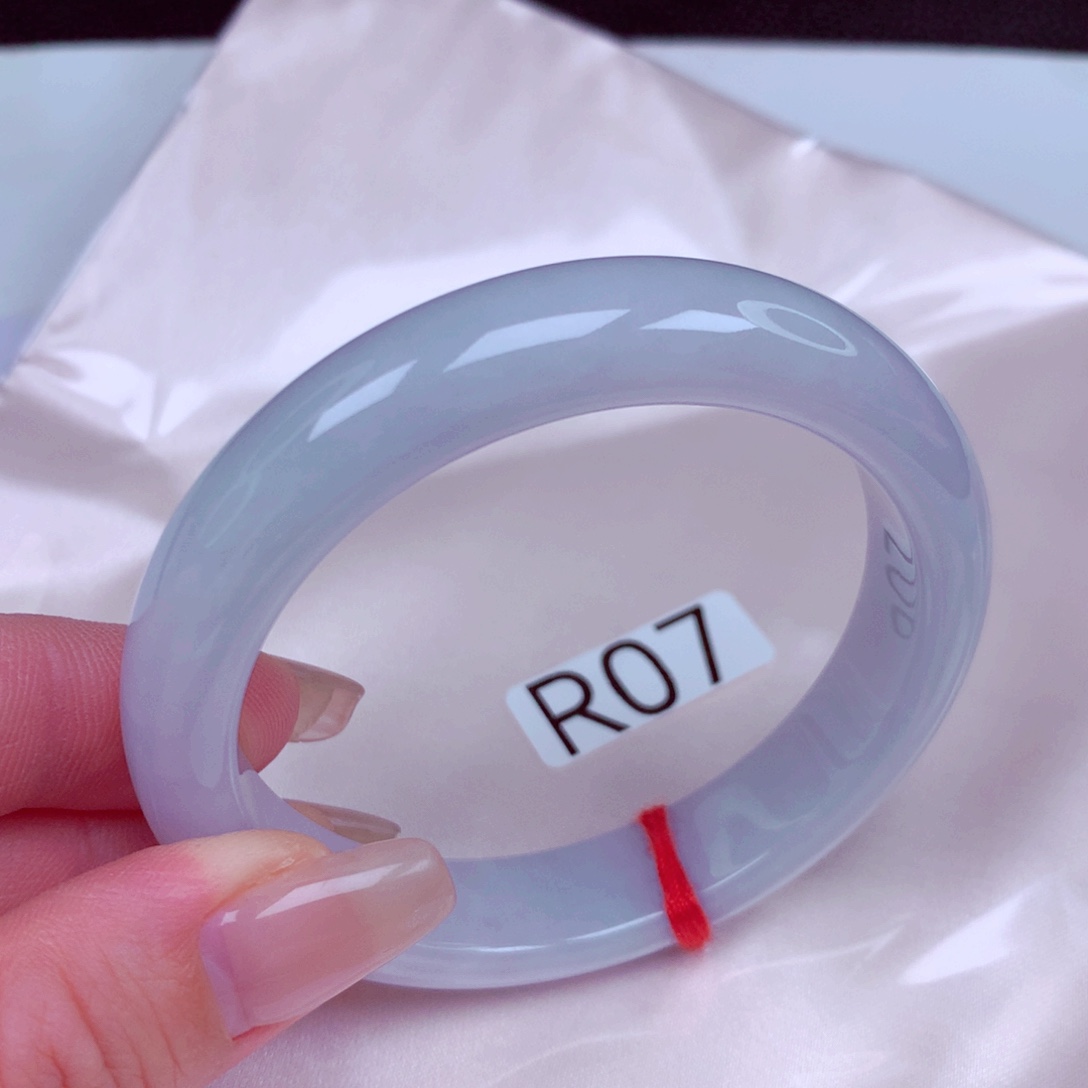 翡翠未镶嵌手镯手镯